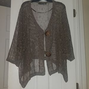 Tweeted top, with big buttons.